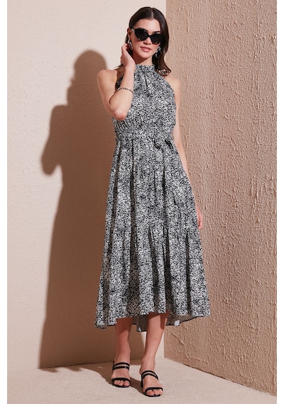 Lela Desenli Regular Fit Halter Yaka Kemerli Midi Boy Bayan Elbise 6772030 Siyah