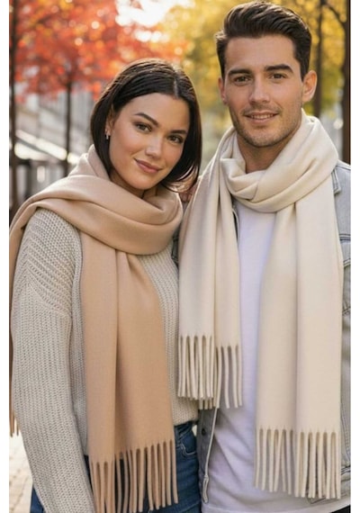 Tezzgelsin Unisex Yumuşak Dokulu Püsküllü Kışlık Buklet Atkı Şal 2'li Set Bej - Ekru