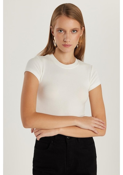 Tudors Kadın Slim Fit Dar Kesim Bisiklet Yaka Viskon Kumaş Ultra Soft Beyaz Tişört-34853 Beyaz