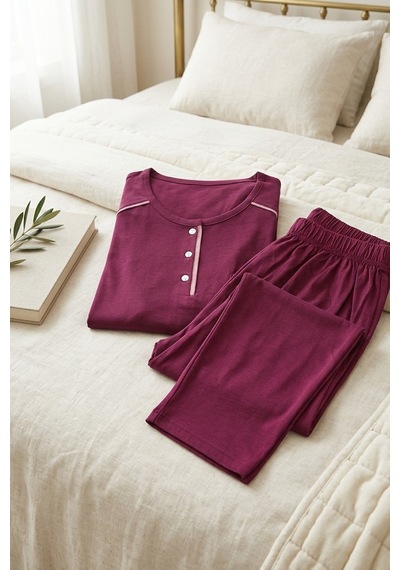 Mataş Kadın Pamuklu Uzun Kollu Üç Düğmeli Biyeli Soft Örme Yumuşak Pijama Takımı Mor