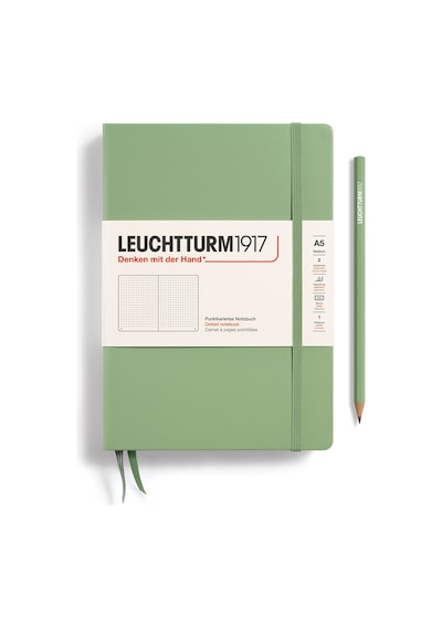 Leuchtturm1917 Not Defteri Orta Boy A5 , Sert Kapak, 251 Numaralandırılmış Sayfa, Noktalı, Adaçayı Yeşil