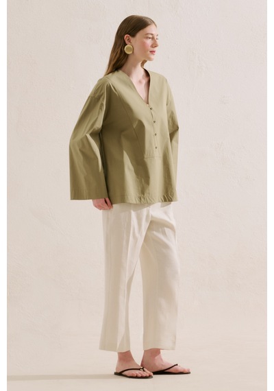 Manuka Poplin Geniş Kol V Yaka Gömlek Haki Ss26gml00023-025-9139