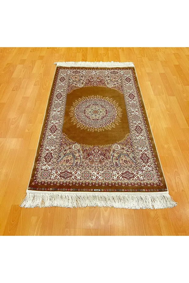 Mevlana Bazaar Lüks Mihraplı Madalyon Desenli 90 X 150 Cm İpek Halı Çok Renkli