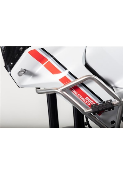 Motosiklet Koruma Demiri Takozu Gecko Universal Kare 100 Mm 2 Li Farklı Renklerde Mevcut