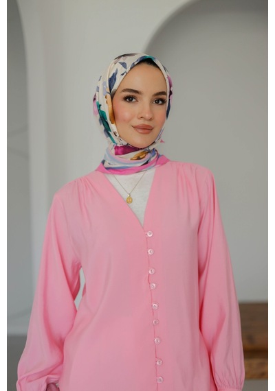 Moonsc Kadın Regular Fit V Yaka Önü Brit Detaylı Tesettür Pembe Gömlek