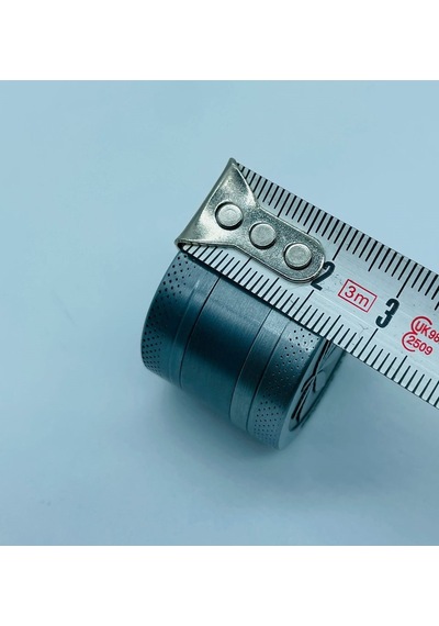 Çelik Metal 3 Parça Tütün Öğütücü Kabartmalı Desenli Grinder 30 MM