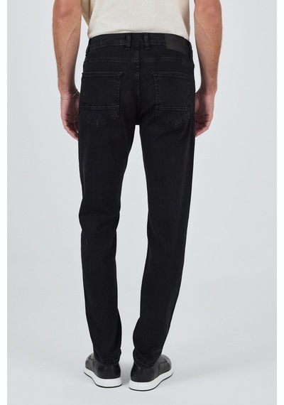 İmza Siyah Gabardin 5 Cep Düz Paça Casual Slim Fit Pamuklu Denim Pantolon 1023250151 Siyah İmza Siyah Gabardin 5 Cep Düz Paça Casual Slim Fit Pamuklu Denim Pantolon 1023250151 Siyah
