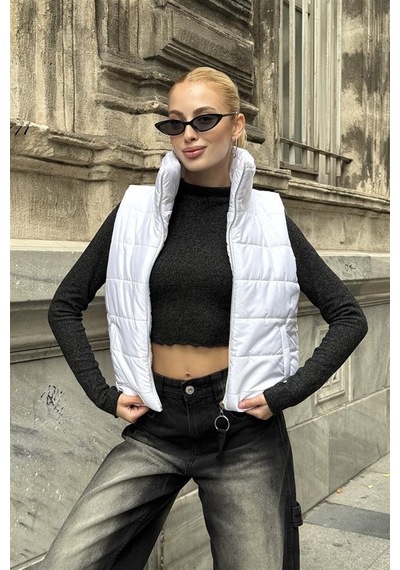 Veraura Lifestyle Beyaz Sırtı Taş İşlemeli Dik Yaka Kısa Şişme Yelek
