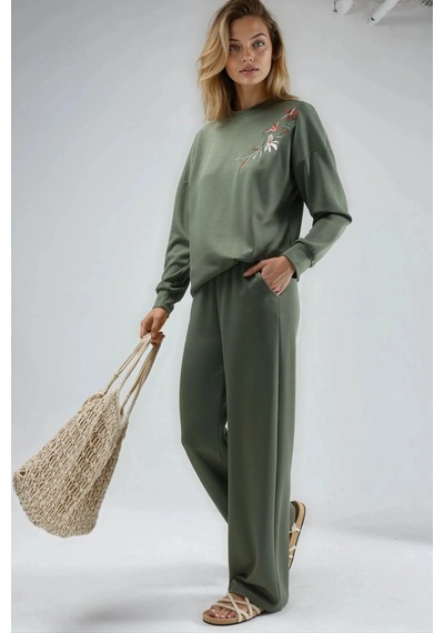 Fiolin Nakışlı Bisiklet Yaka Sweatshirt Ve Düz Paça Pantolon İkili Takım haki