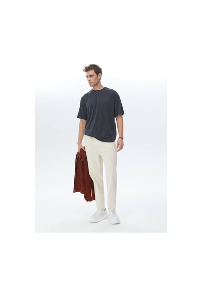 Kip Açık Bej Düz Dokuma Carrot Fit Casual Pamuk Karışımlı Pantolon Bej