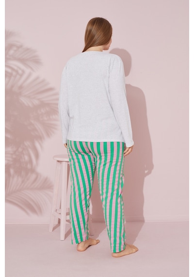 Siyah İnci Pamuklu Curve Büyük Beden Battal Boy Örme Pijama Takım 24240704 Gri Siyah İnci Pamuklu Curve Büyük Beden Battal Boy Örme Pijama Takım 24240704 Gri