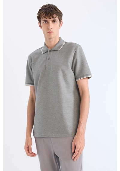 DeFacto Regular Fit Polo Yaka Kısa Kollu Dokulu Waffle Tişört D7932AX25SPGR371 DeFacto Regular Fit Polo Yaka Kısa Kollu Dokulu Waffle Tişört D7932AX25SPGR371