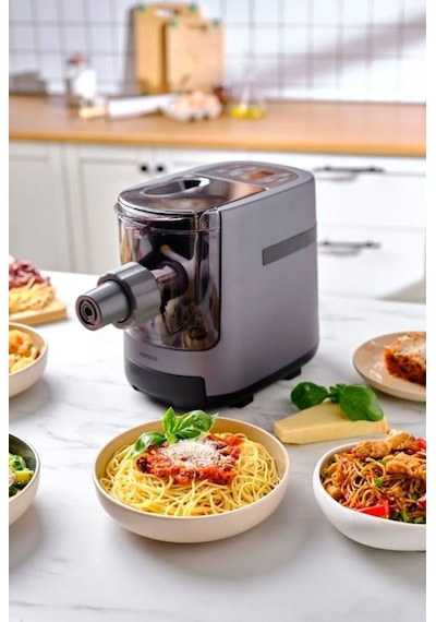 Karaca Pastachef Otomatik 0.6L Makarna ve Erişte Yapma Makinesi