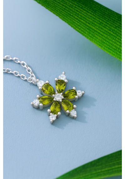 Çekirdekjewelry 925 Ayar Gümüş Zeytinyağı Taşlı Çiçek Kolye Gri