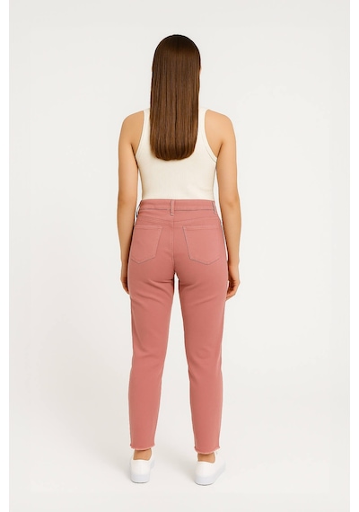 Kadın Paçası Püskül Detaylı Jean Pantolon Pembe Pembe Kadın Paçası Püskül Detaylı Jean Pantolon Pembe Pembe