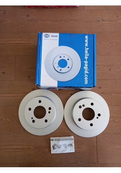 MERCEDES W201 W202 W124 ARKA FREN DİSKİ TAKIMI HELLA