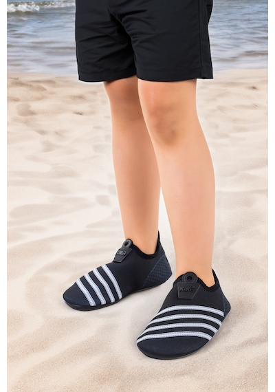 Kiko Kids Enigma Havuz Plaj Erkek Çocuk Deniz Ayakkabısı 7501 Siyah - Beyaz Siyah - Beyaz Beyaz - Siyah