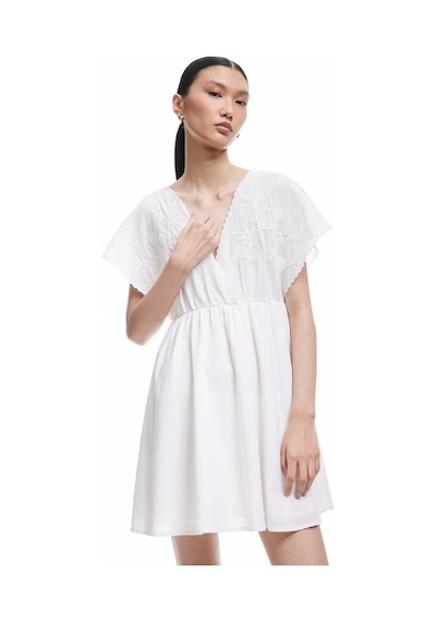 Koton Pamuklu Astarlı Floral Nakış Detaylı Brodeli Yarasa Kol V Yaka Mini Elbise Ekru 5sak80124pw Ekru Koton Pamuklu Astarlı Floral Nakış Detaylı Brodeli Yarasa Kol V Yaka Mini Elbise Ekru 5sak80124pw Ekru