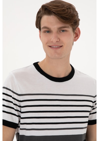 U.S. Polo Assn. Erkek Slim Fit Bisiklet Yaka Siyah Tişört 50299358-VR046