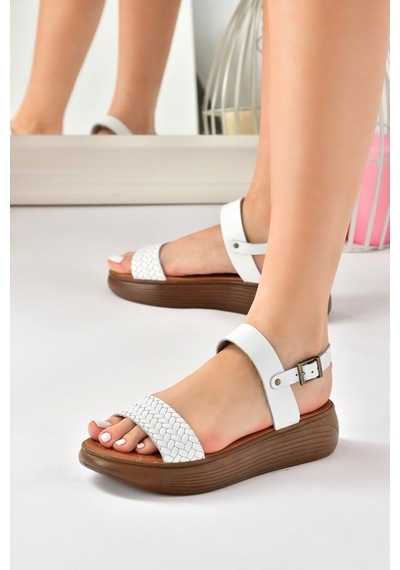 Fox Shoes Beyaz Hakiki Deri Örgü Modelli Günlük Kadın Sandalet