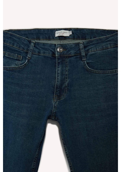 Defacto Sergio Regular Fit Normal Kalıp Normal Bel Boru Paça Jean Pantolon R9026az26spnm41 Yeşil-nm41 Defacto Sergio Regular Fit Normal Kalıp Normal Bel Boru Paça Jean Pantolon R9026az26spnm41 Yeşil-nm41