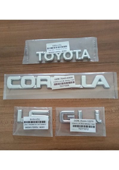 Toyota Corolla 1.6 Gli Bagaj Yazısı