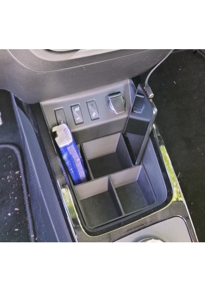 Dacia Spring Orta Konsol Düzenleyici