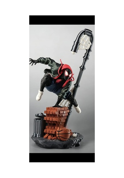 Miles Morales Figür 20 Cm