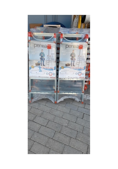 Tr Banio Perilla Çift Çıkışlı 4+4 Basamaklı Metal Merdiven Genel