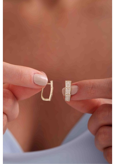 Trend İkonik Serpenti Yılan Taşlı Küpe