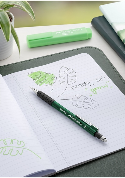 Faber-Castell Grip 1345/47 Versatil Kalem, 0.5 mm, Koyu Yeşil, Ergonomik Tutuş, Yaylı Uç, Uzun Silgi