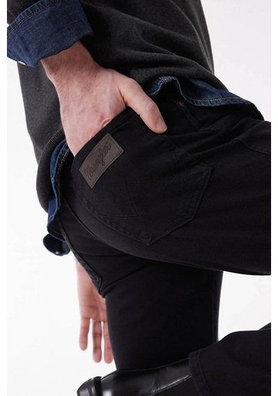 Wrangler Texas Slim Fit Dar Kesim Siyah Erkek Jean Pantolon 000000000101921199 Siyah