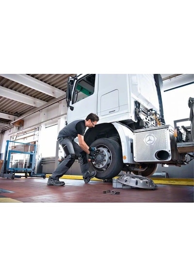 Bosch GDS 18V-1600 HC Professional 2x8.0Ah Akülü Darbeli Somun Sıkma Makinesi - 06019M1002