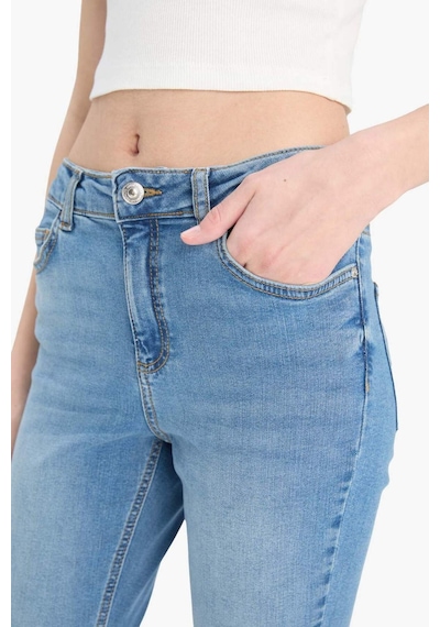 DeFacto Skinny Fit Yüksek Bel Düz Paça Uzun Jean Taş Yıkama Pantolon D8189AX25SPNM85