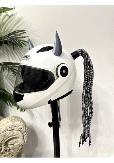 Motor & Motosiklet 3d Baskı Gri Şeytan Boynuzlu Gri Örgülü Çift Saç Kask Dış Aksesuarı Diğer