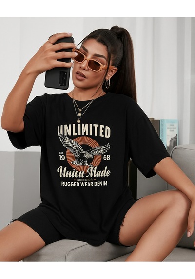 Unlimited Baskılı Oversize Beyaz T-shirt SIYAH
