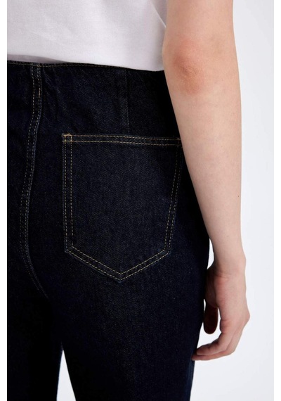 Defacto 90's Wide Leg Yüksek Bel Uzun Jean Pantolon D5830AX24WNNM34 Mavi