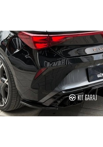Cupra Leon Cupra Parlak Siyah Flap Plastik Boyalı