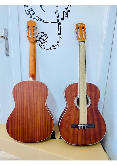 Agostini-Pukahg400-S Maun Ağacı-Sap Ayarlı- 4/4 Tam Klasik Gitar