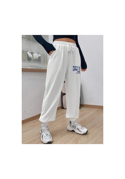 Tarzsokak Letter Graphic Drawstring Waist Slant Pocket 4 Mevsim Eşofman Beyaz Tarzsokak Letter Graphic Drawstring Waist Slant Pocket 4 Mevsim Eşofman Beyaz