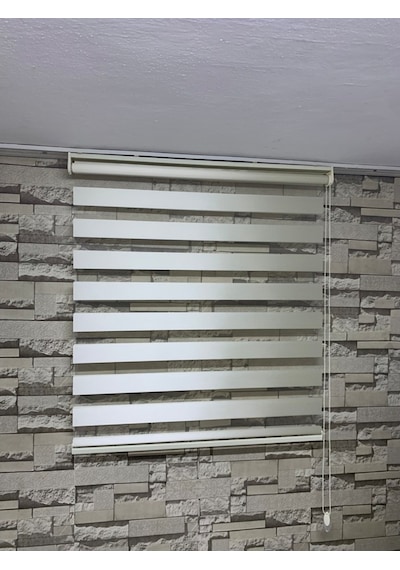Acık Krem Zebra Stor Perde Tüm Ölçülerde Acık Krem Zebra Stor Perde Tüm Ölçülerde