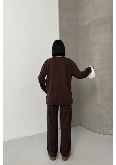 Soft&basic Rahat Kesim Uzun Kollu Yanları Çıt Kapamalı Premium Yumuşak Kumaş Eşofman Takımı Kahverengi Soft&basic Rahat Kesim Uzun Kollu Yanları Çıt Kapamalı Premium Yumuşak Kumaş Eşofman Takımı Kahverengi