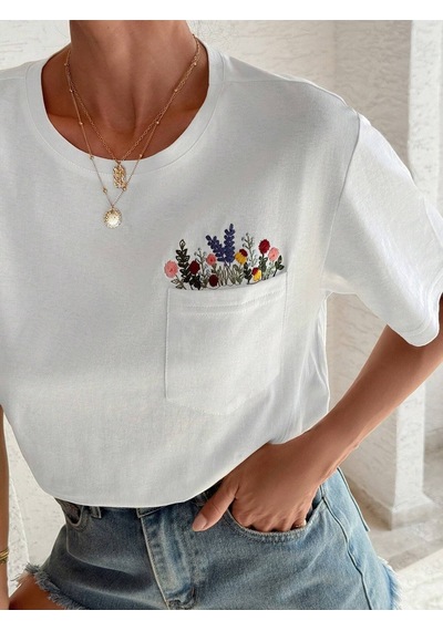 Flood Of Style Kadın Beyaz Çiçekli Cep Baskılı Oversize
