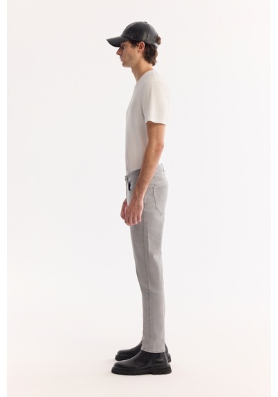 Avva Erkek Gri Klasik Bel Parça Boya Pamuklu Yıkamalı Berlin Slim Fit Jean Pantolon A52y3509