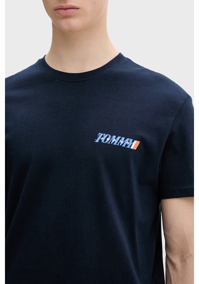 Tommy Jeans Pamuklu Sırt Baskılı Regular Fit Bisiklet Yaka T Shirt Erkek T Shirt Dm0dm22547 C1g Lacivert Tommy Jeans Pamuklu Sırt Baskılı Regular Fit Bisiklet Yaka T Shirt Erkek T Shirt Dm0dm22547 C1g Lacivert