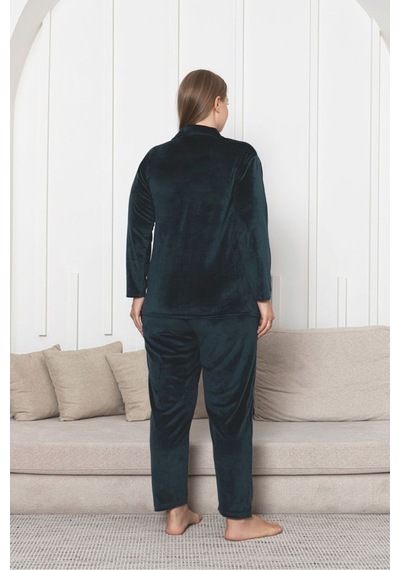 Büyük Beden Boydan Düğmeli Kadife Pijama Takımı Koyu Yeşil