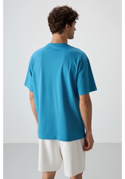 Air Jones Tommy Life Petrol Mavi Pamuklu Kalın Yüzeyi Dokulu Oversize Fit Baskılı Erkek T-shirt - 88366 Petrol Mavi Air Jones Tommy Life Petrol Mavi Pamuklu Kalın Yüzeyi Dokulu Oversize Fit Baskılı Erkek T-shirt - 88366 Petrol Mavi