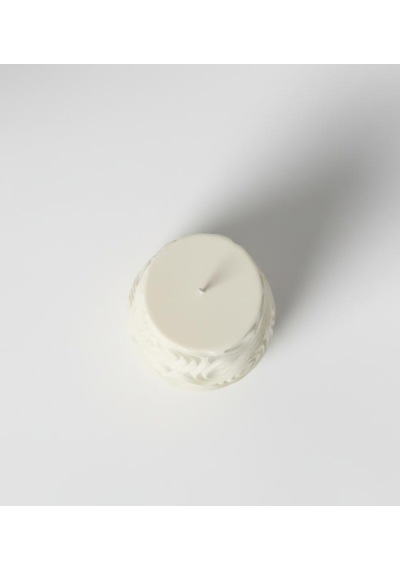 Özdemcandle Desenli Vazo Şeklinde Baton Dekoratif Kokulu Soya Mum Krem 7.3x13.5 Cm Koku Seçenekleri İçin Ürün Açıklamasını İnceleyiniz Krem