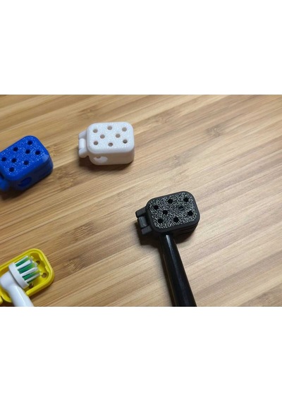 4 Şarjlı Diş Fırçası Seyahat & Koruma Başlığı Tekli Paket Çok Renki