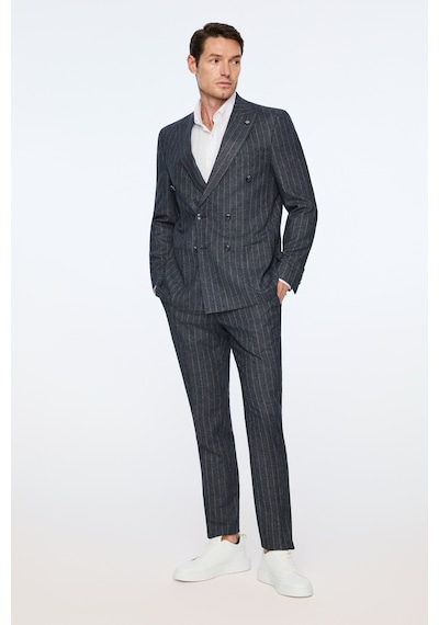 Morven Erkek Lacivert Keten Trend Çizgili Slim Fit Sivri Yaka Kruvaze Takım Elbise 26ys001004200 Lacivert Morven Erkek Lacivert Keten Trend Çizgili Slim Fit Sivri Yaka Kruvaze Takım Elbise 26ys001004200 Lacivert